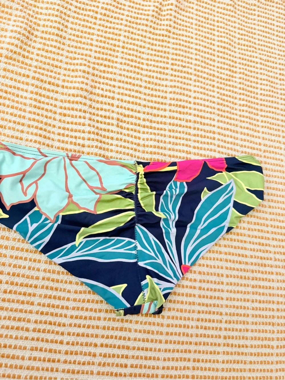 Vince Camuto Tropical Floral Shirred - Back Bikini Bottoms NWT